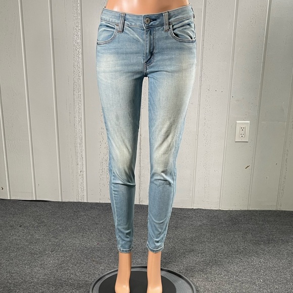 *American Eagle Outfitters Women's Light Washed Super Stretch Jegging Sz… - Picture 14 of 15